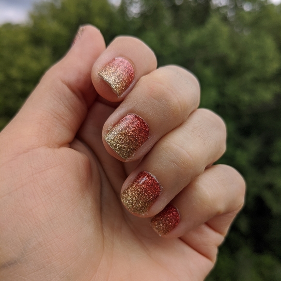 5 for $15 Nail Wraps- Sunset Shimmer - Picture 2 of 4